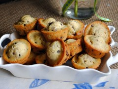 Thumbnail image for Mini chocolate chip muffins