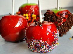 Thumbnail image for Ruby Red Candy Apples mean “Fall” has arrived
