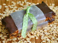 Thumbnail image for Homemade Granola Bars