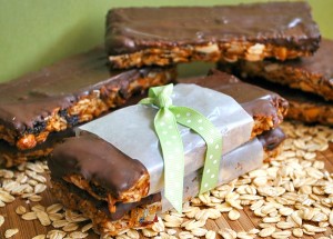 chocherry granola bars