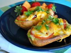 Thumbnail image for Roasted garlic, avocado tomato chicken melt