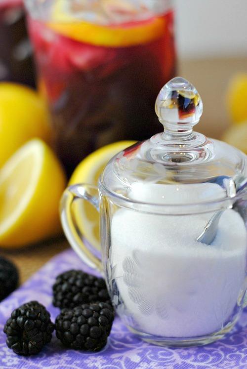 Sugar bowl with lemons & blackberries | you-made-that.com
