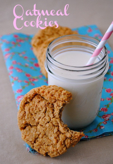 Oatmeal cookies @www.you-made-that.com