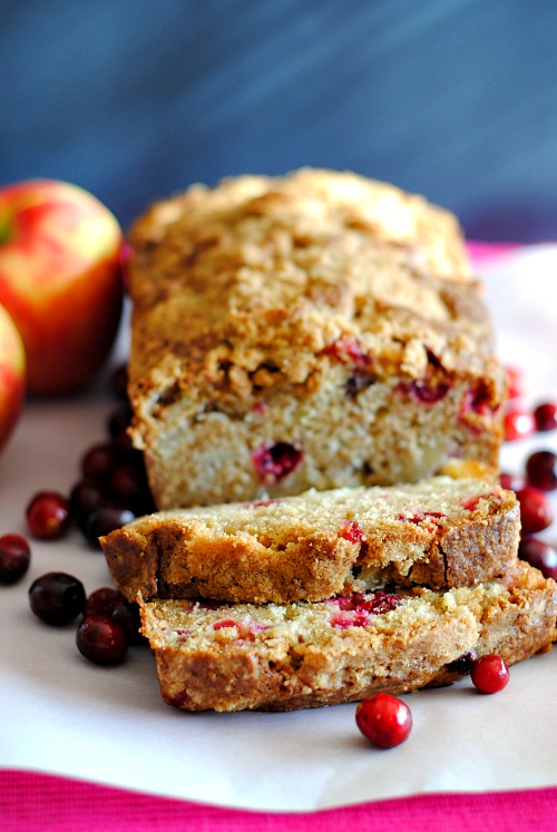 Apple cranberry bread | www.you-made-that.com
