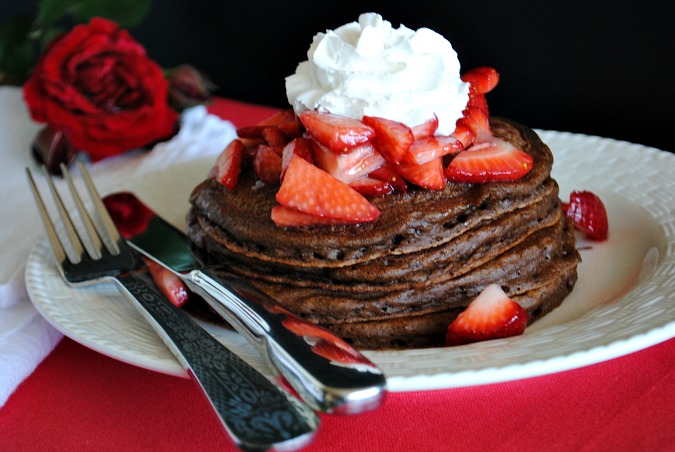Chocolate pancakes with strawberries and cream |Suzanne www.you-made-that.com
