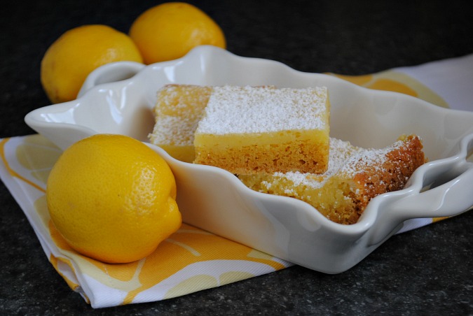 Cake mix lemon cream cheese bars |Suzanne www.you-made-that.com