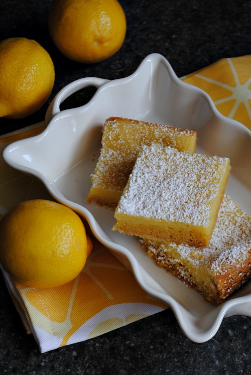 Cake mix lemon cream cheese bars | Suzanne www.you-made-that.com