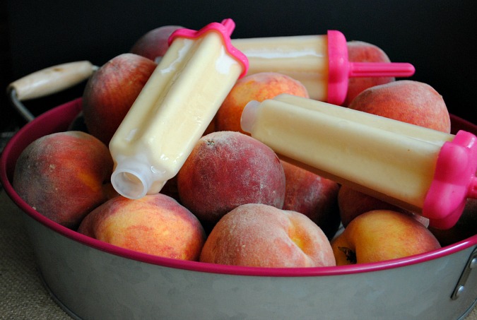 Peaches n cream popsicles |www.you-made-that.com