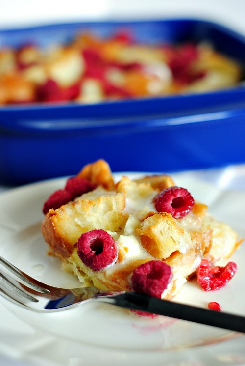 Baked Raspberry French Toast| you-made-that.com