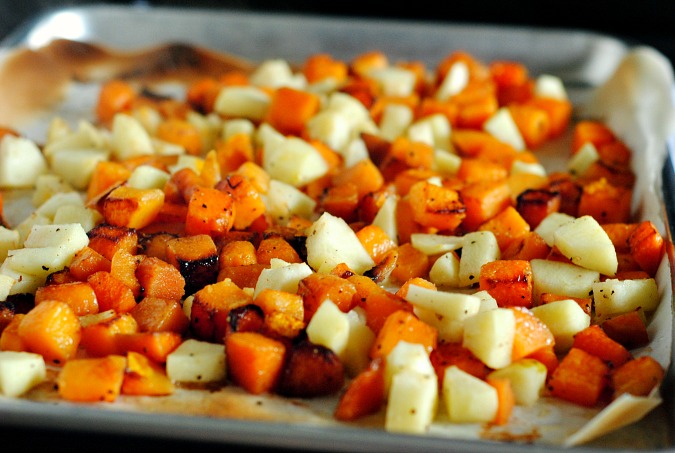 roasted butternut squash and apples | you-made-that.com