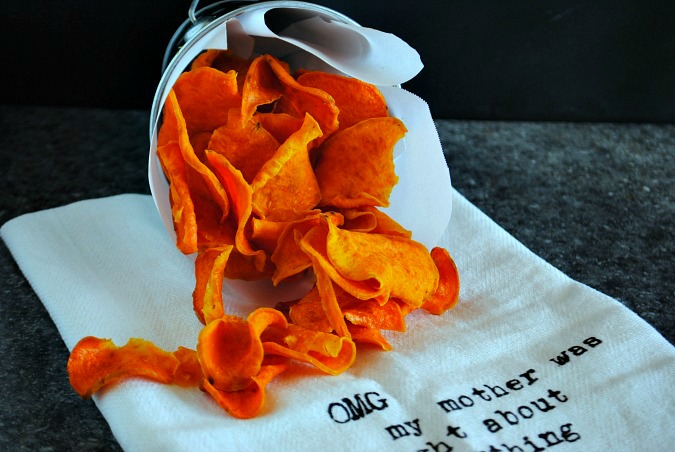 Bake sweet potato chips | you-made-that.com