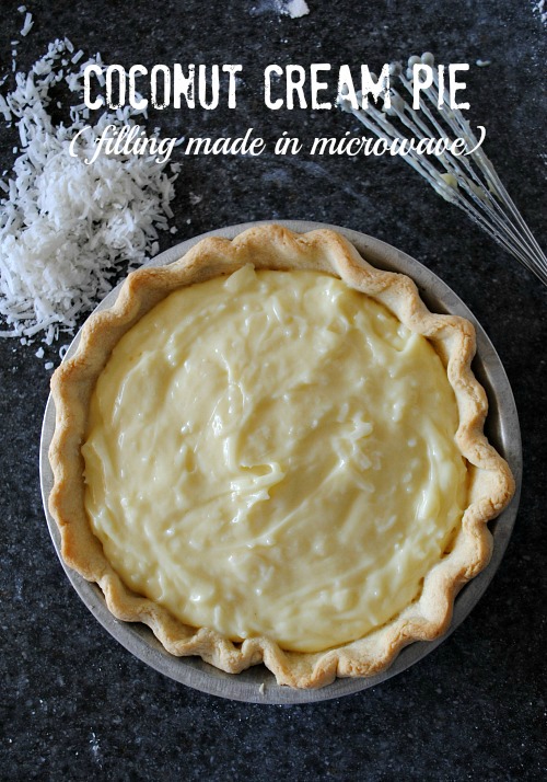 Coconut cream pie {filling made in the microwave} |you-made-that.com